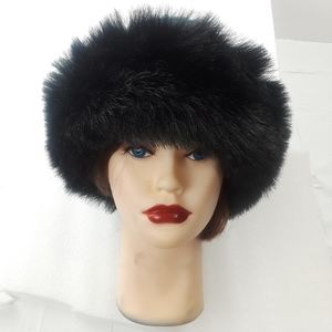 Crown Cuff Faux Fur Black/Blue Winter Hat Size OS